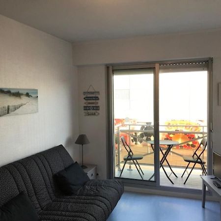 Studio Renove Avec Balcon A 100M De La Plage Et Piscine - 4 Personnes - Les Sables-D'Olonne - Fr-1-331-204 Buitenkant foto